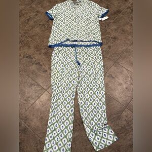 Jaclyn intimates Blue & Green Patterned Pajama Set